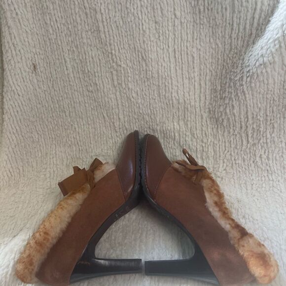 MATISSE BRN SUEDE&LEATHER CAP TOE HEELS SHEEPSKIN TRIM SHOES Rubber soles SZ8.5M - Picture 5 of 10